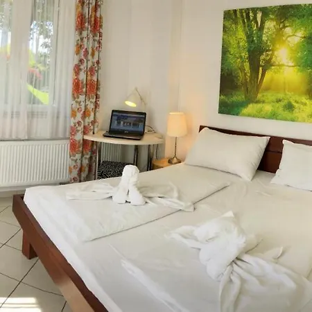 Ajo Vienna Garden - Contactless Check-In Apartment Exterior photo
