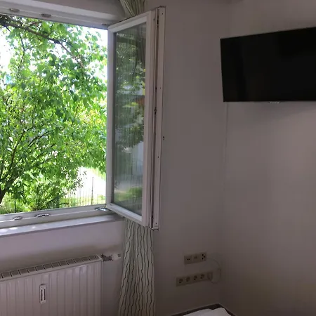 Ajo Vienna Garden - Contactless Check-In Apartment Exterior photo