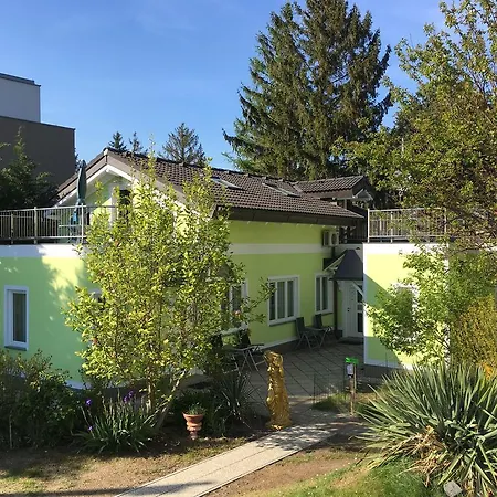 Ajo Vienna Garden - Contactless Check-In Apartment Exterior photo