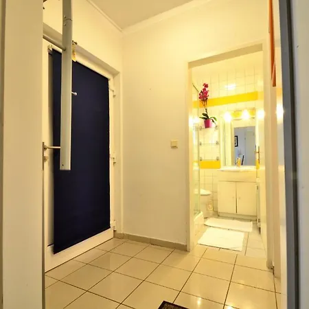 Ajo Vienna Garden - Contactless Check-In Apartment Room photo