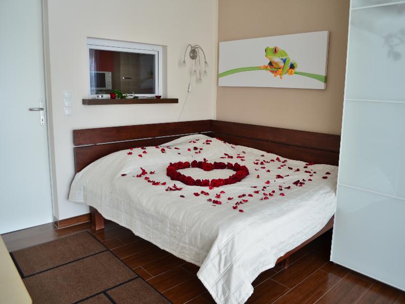 Ajo Garden - Contactless Check-in Apartment *