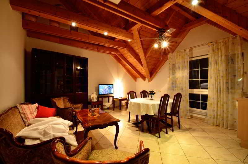 Ajo Garden - Contactless Check-in Apartment *
